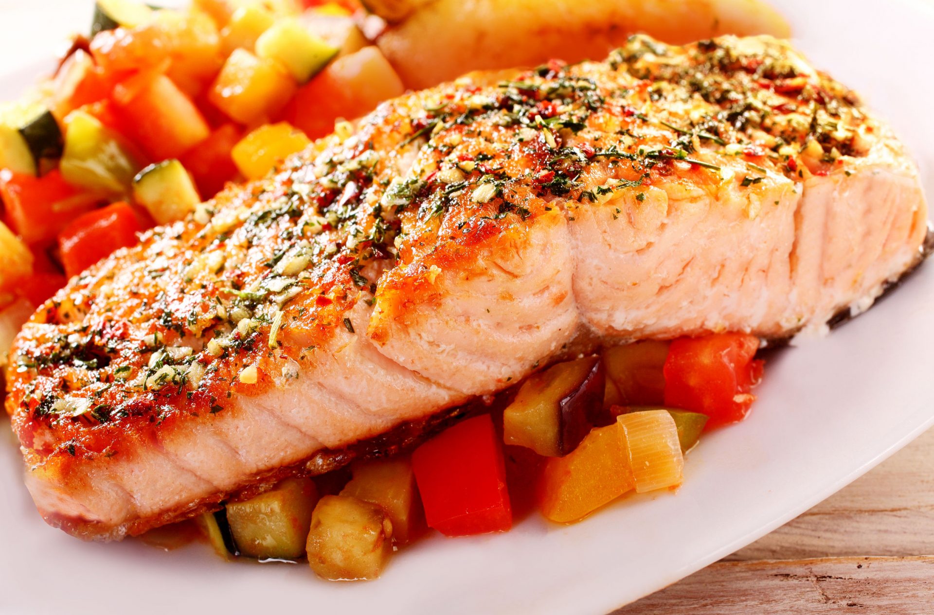 Easy Grilled Salmon & Zucchini | Keto-Friendly | MaxLiving
