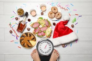 how to stay healthy and prevent weight gain over the holidays