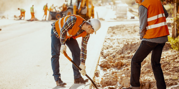 Stressful jobs such as construction workers could benefit from chiropractic care