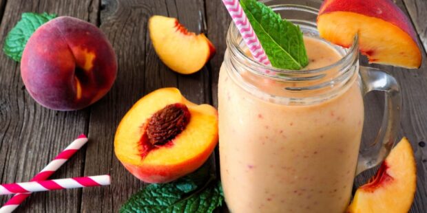 Peach & Reishi Power-Up Smoothie Recipe