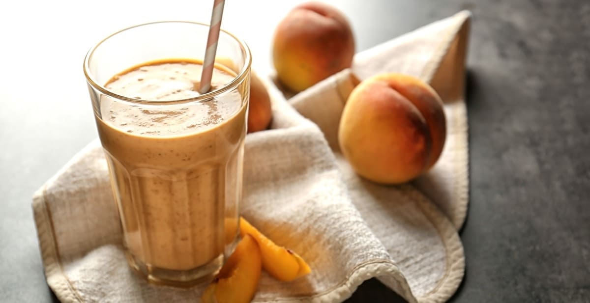 Peaches & Reishi Mushrooms chocolate Smoothie